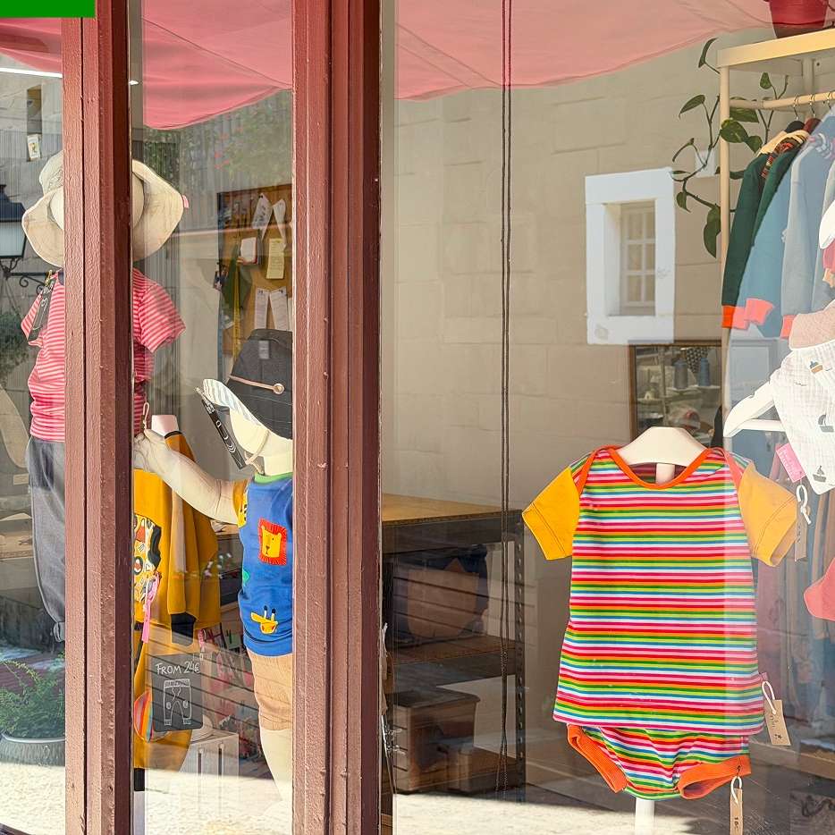 tienda de ropa infantil sostenible en barcelona