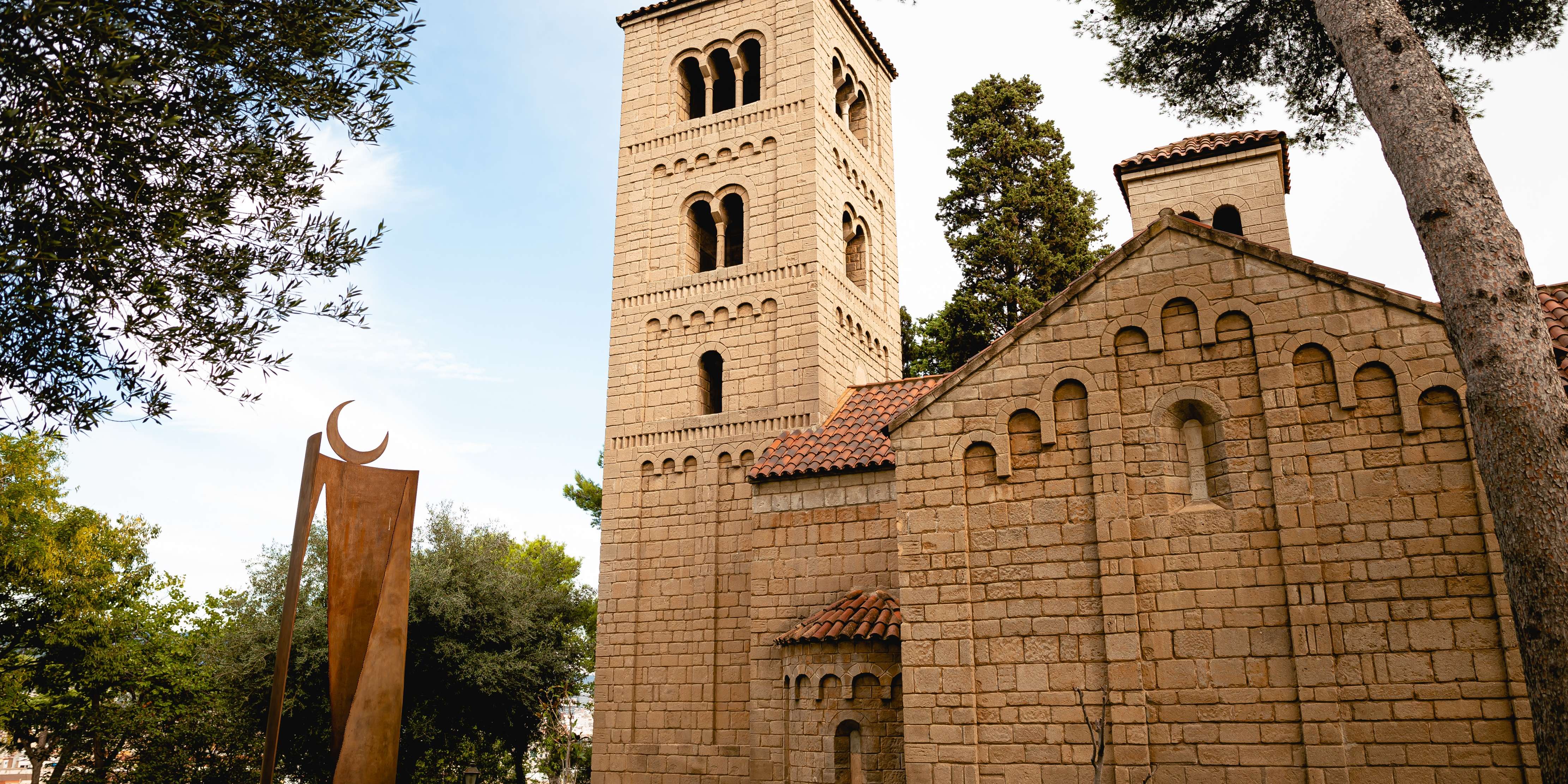 Monasterio Románico Poble Espanyol